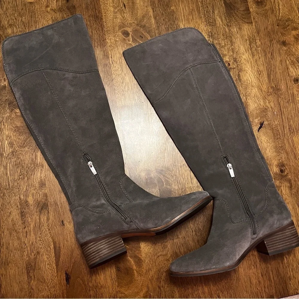 NWOT Vince Camuto Kreesell Over The Knee Suede Boots 11 Charcoal Western Boho